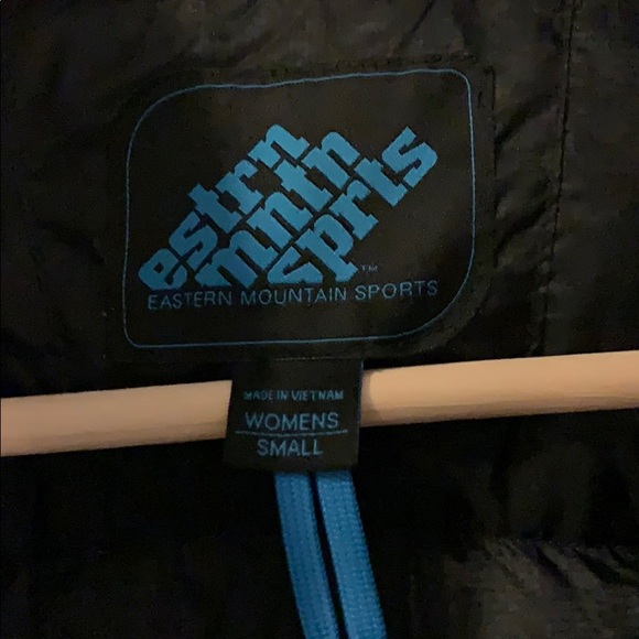 Eastern Mountain Sports Black down puffer jacket - Picture 4 of 5